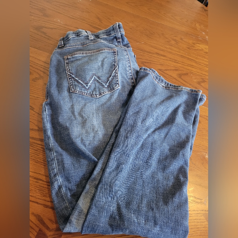 WRANGLER-ultimate riding jean.